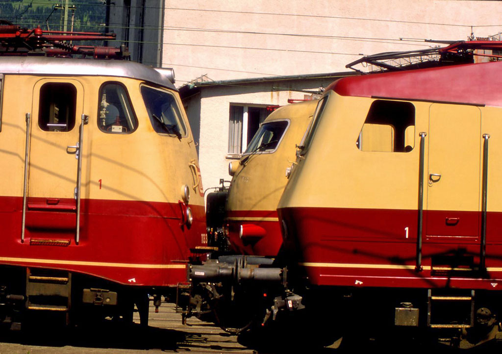 E-Lok - BR 103 220-0 - Aufnahme: Wolfgang Pischek