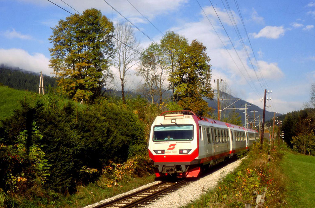 Triebzug 4090 00-1 - Aufnahme: Wolfgang Pischek