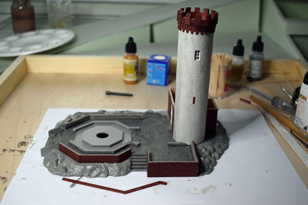 Unterbau mit Burgturm.