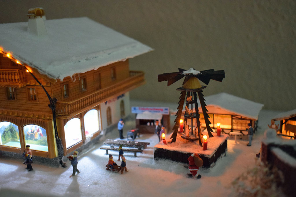 Beleuchtete Pyramide