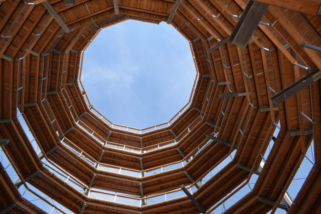 Weg nach oben zur Aussicht